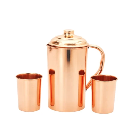 Zestaw-naczyń-miedzianych-dzbanek-1500-ml-dwa-kubki-250-ml